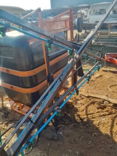 600 litre Boom Spray