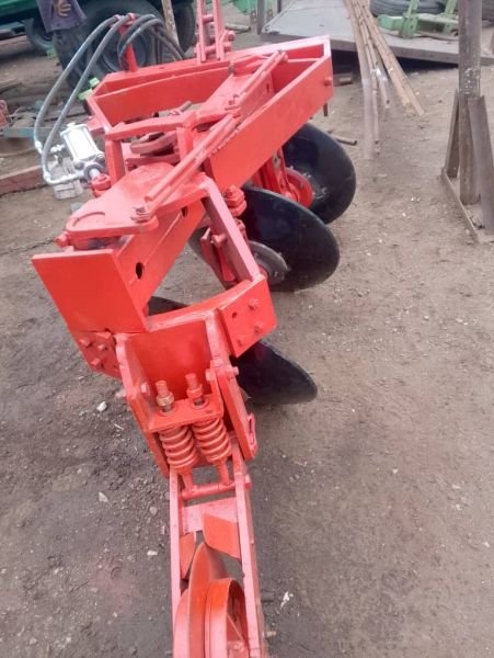 3 dish reversible plough IMCO