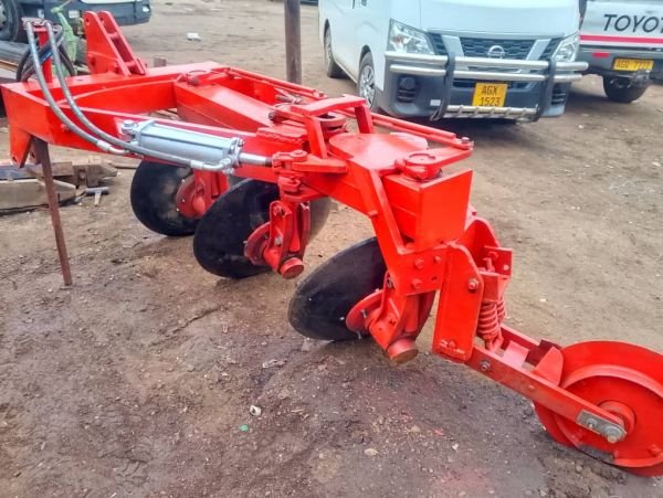 3 dish reversible plough IMCO