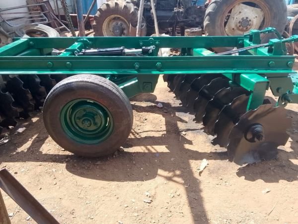 18 dish Haast Roam Harrow