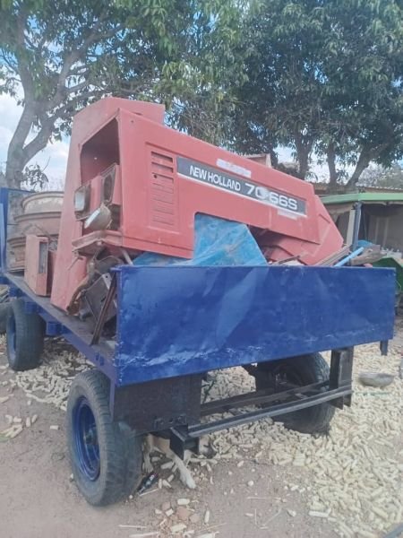 Breaking for spares Fiat 8066